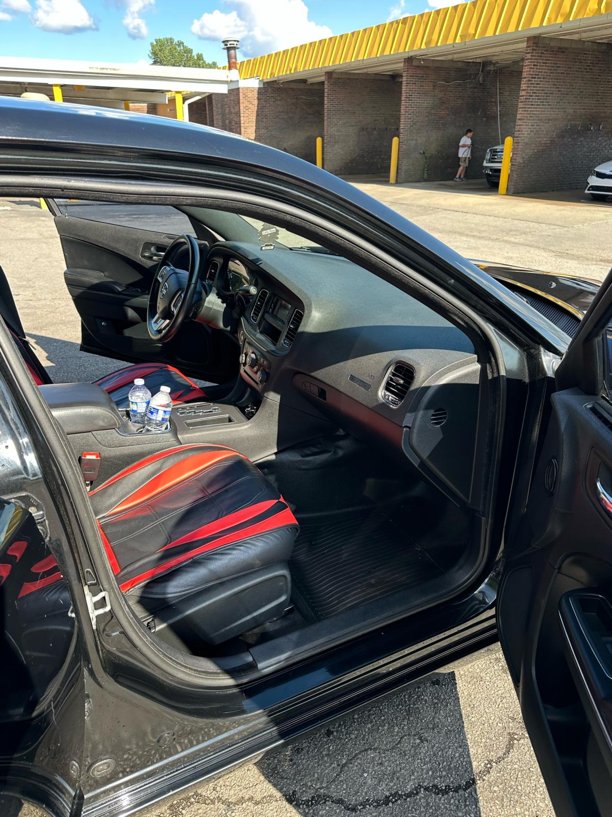 2014 dodge charger Rt v8 - Louisville, Kentucky - FleaMarketBay