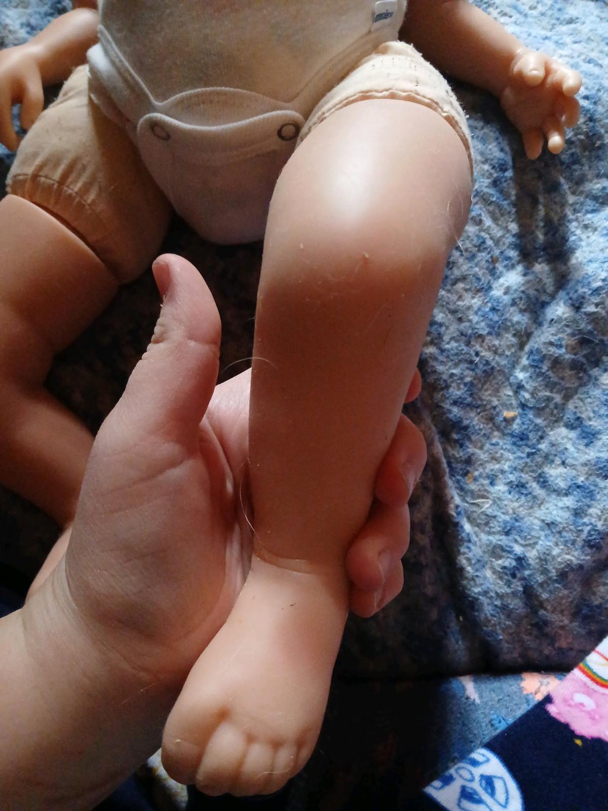silicone baby girl - Neosho, Missouri - FleaMarketBay