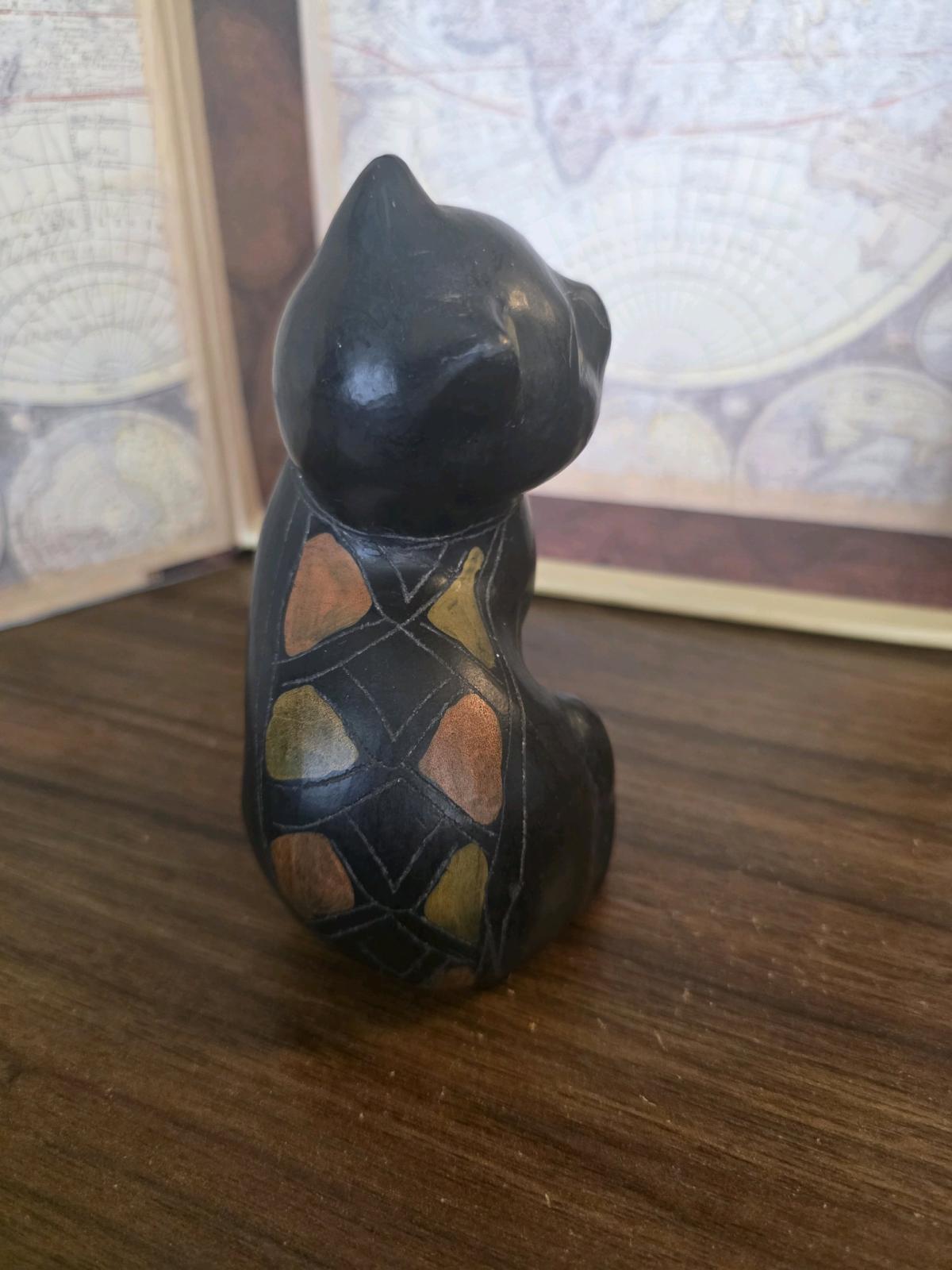 Vintage Pottery  SITTING BLACK CAT  55 yellow eyes - Orem, Utah - FleaMarketBay