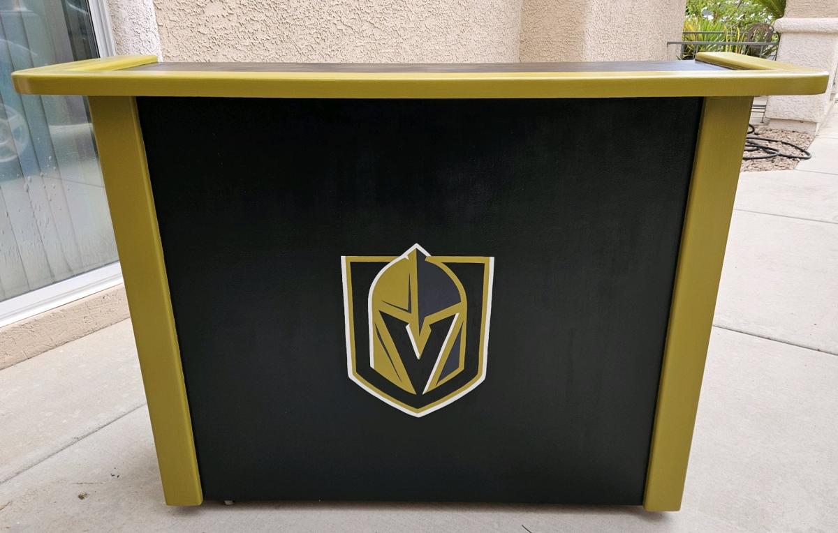 Custom VGK Mini Bar - Las Vegas, Nevada - FleaMarketBay