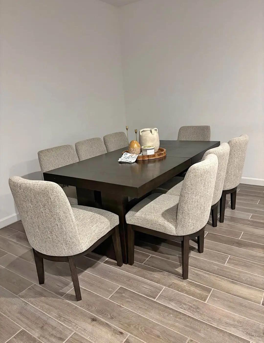 Dining set - Adamsville, Alabama - FleaMarketBay