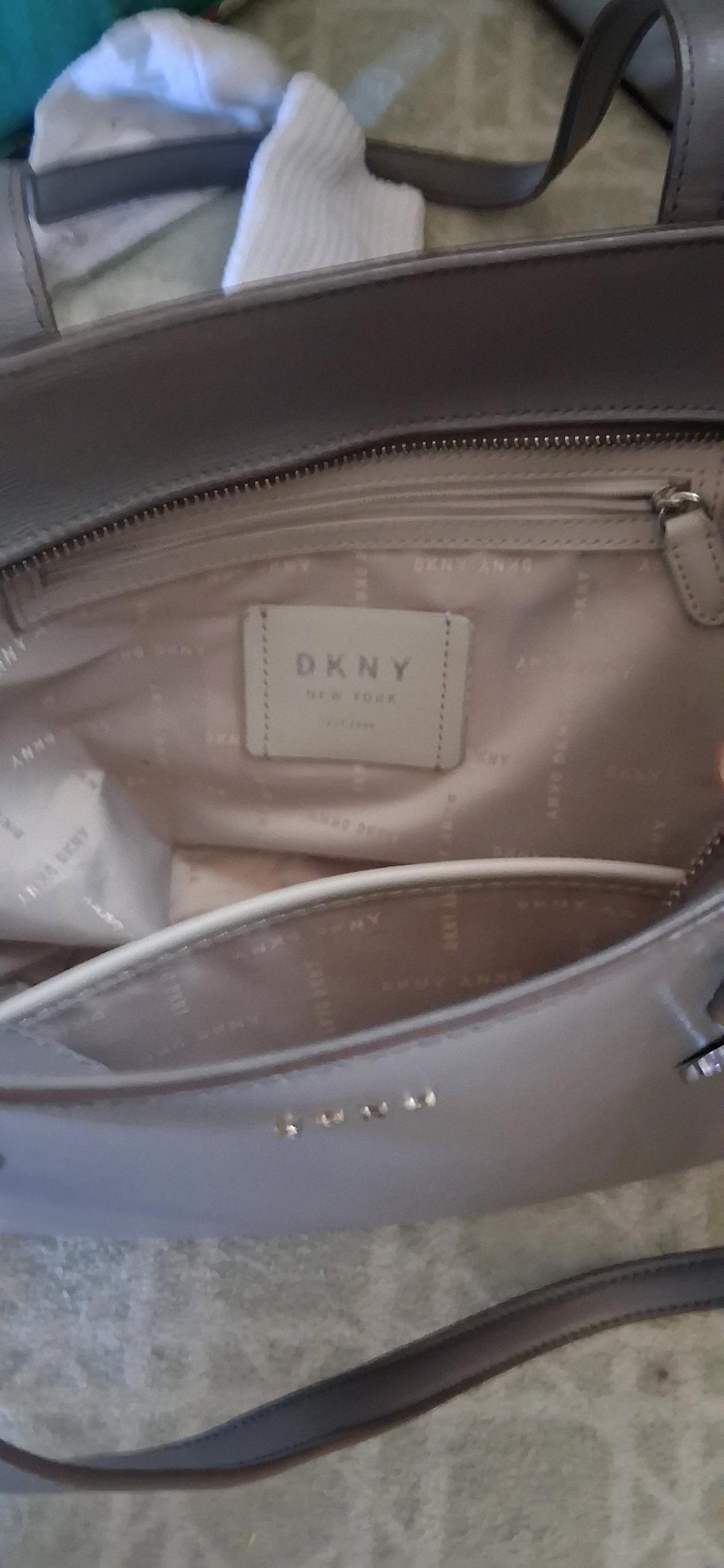 NEW DKNY LEATHER SHOULDER TOTE BAG - Franklin, Indiana - FleaMarketBay