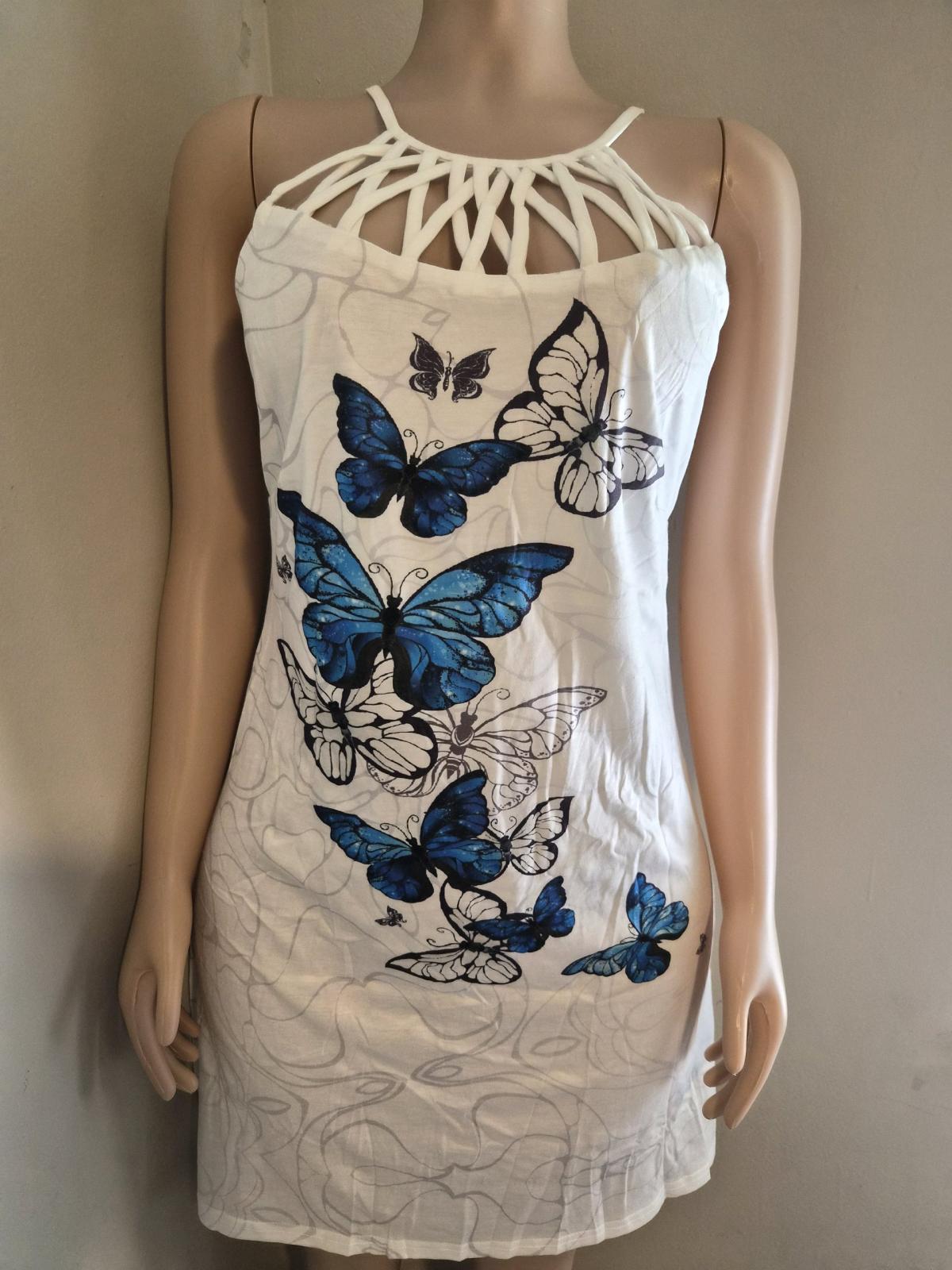 Womens Clothing Sale  Everything 10 - Durham, North Carolina - FleaMarketBay