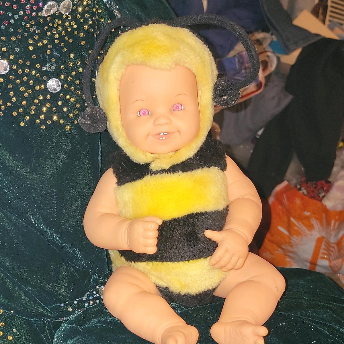 Anne Geddes bumblebee babydoll - Palestine, Texas - FleaMarketBay