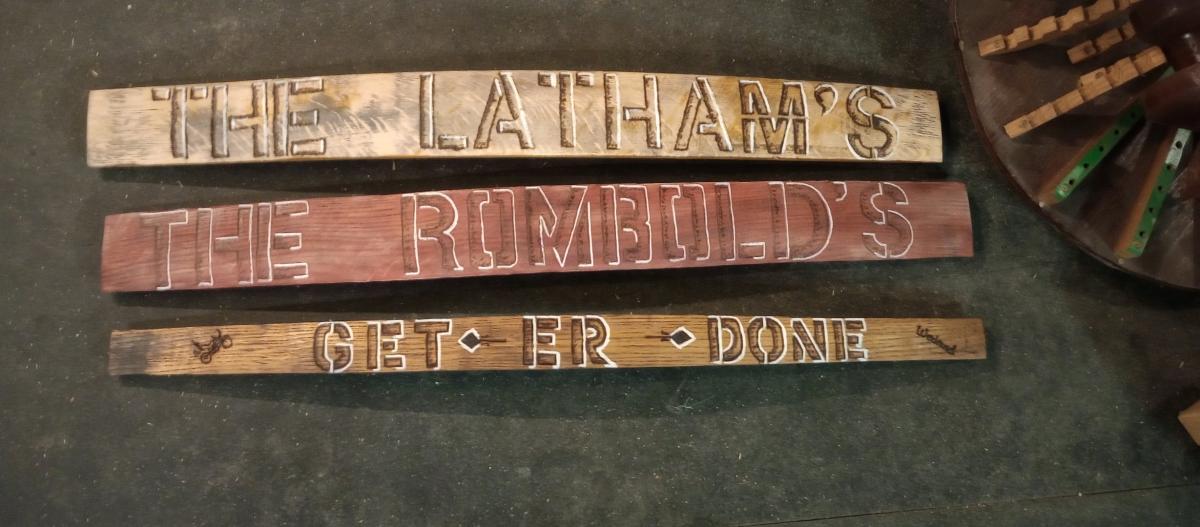 custom made wooden signs - Florence, Kentucky - FleaMarketBay