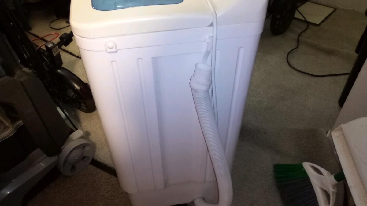 used small porterable washer with all hookups and cord - Seattle, Washington - FleaMarketBay