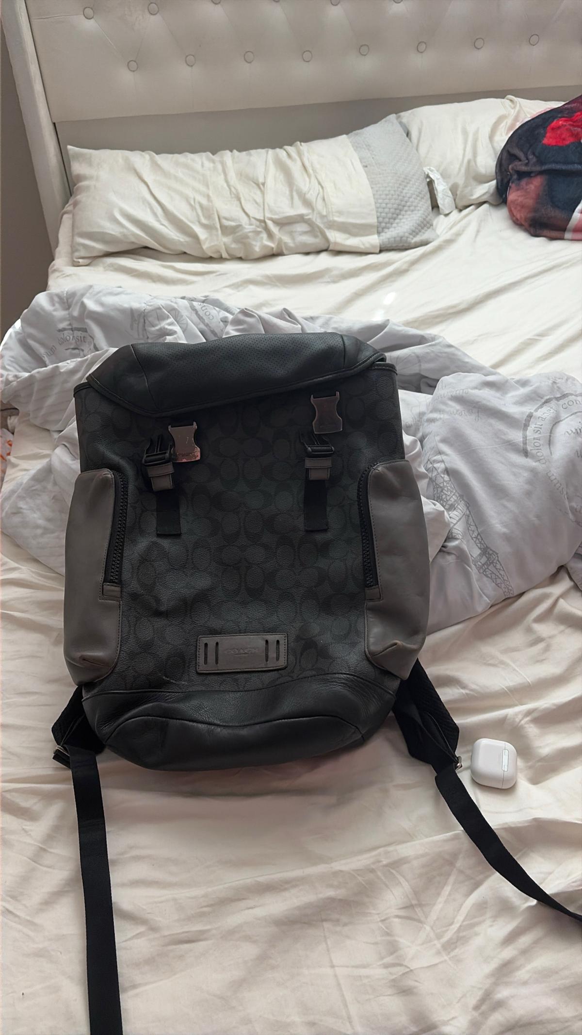 coach  backpack - Tolleson, Arizona - FleaMarketBay
