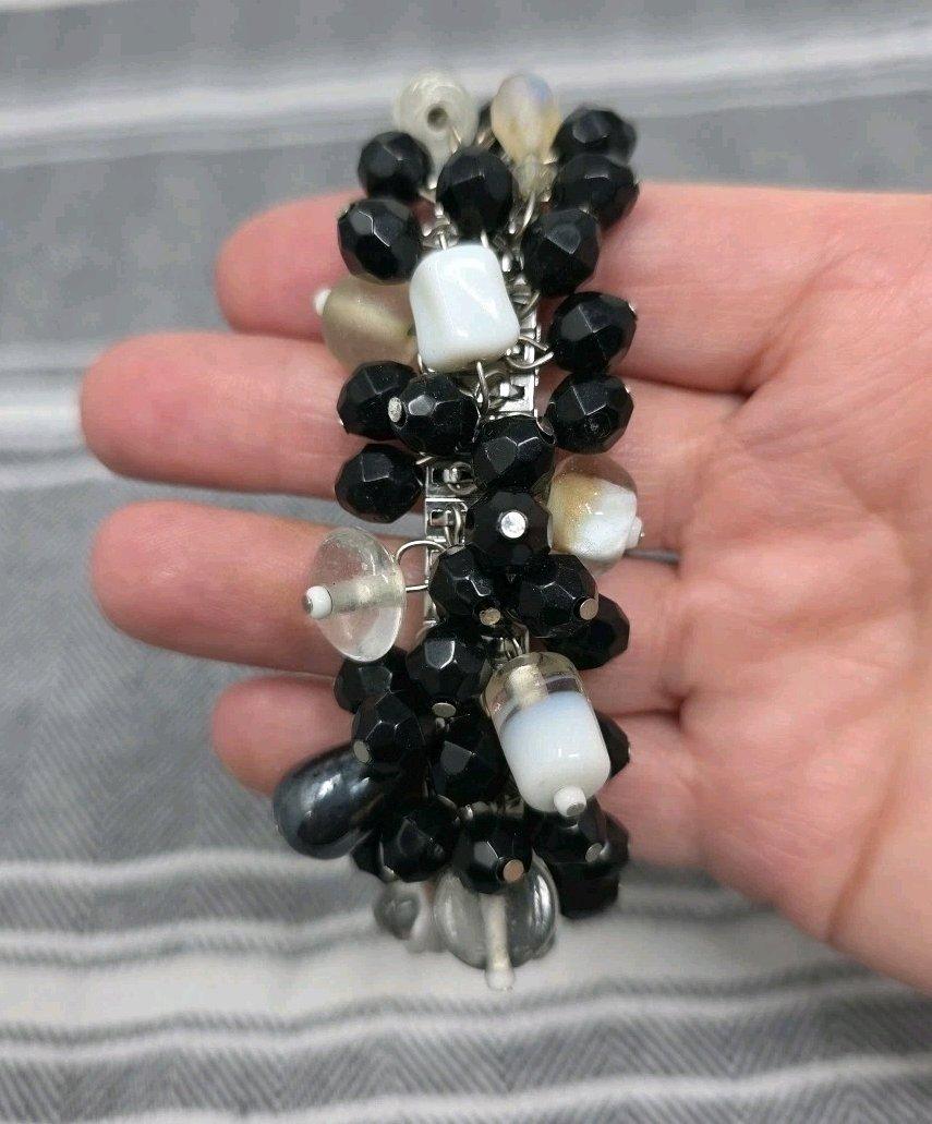 Cha Cha Expansion Bracelet Black White  Clear Beads Vintage - Leesburg, Ohio - FleaMarketBay