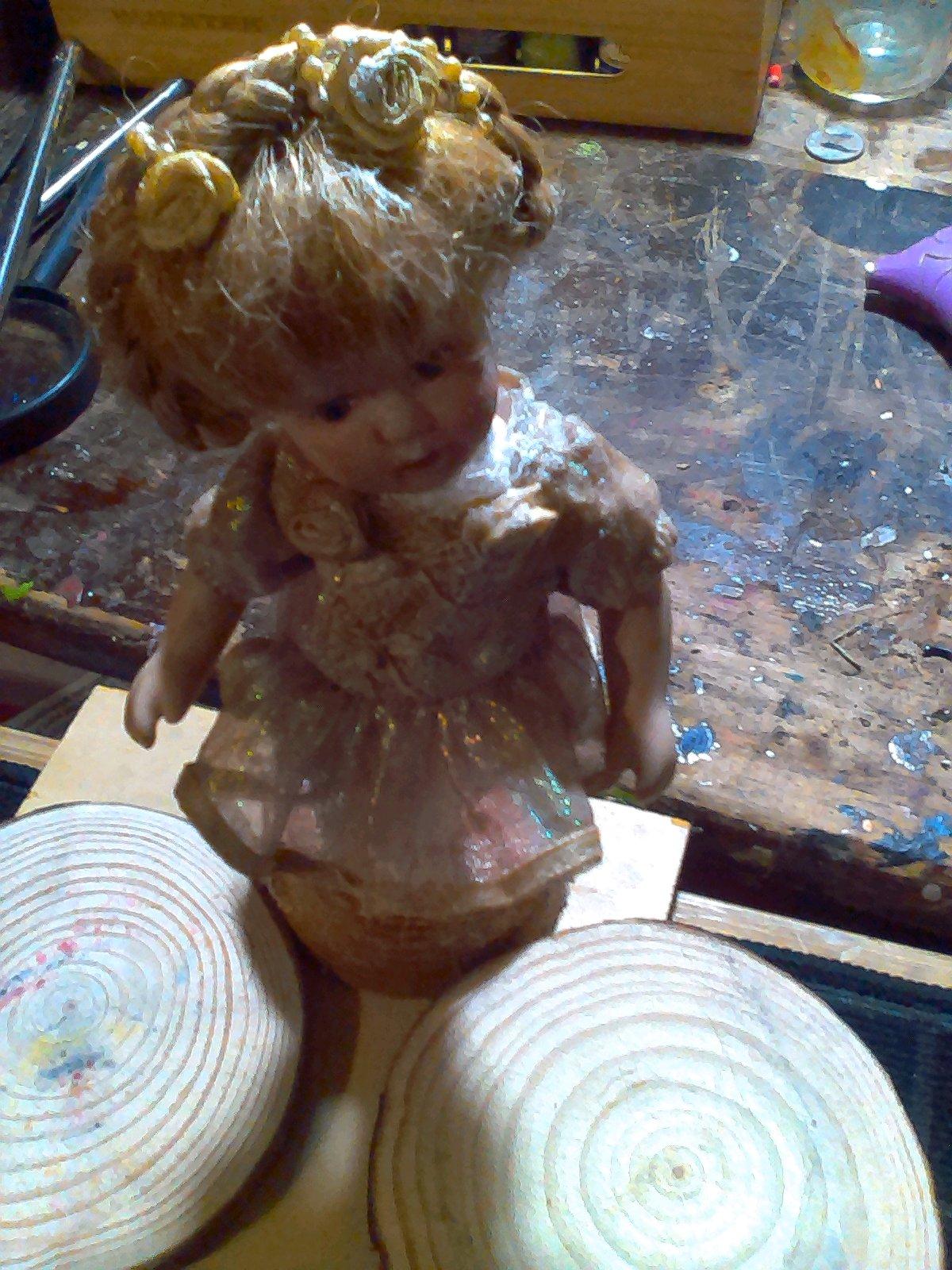 porcelain dolls made 1980s 90s - Hanceville, Alabama - FleaMarketBay