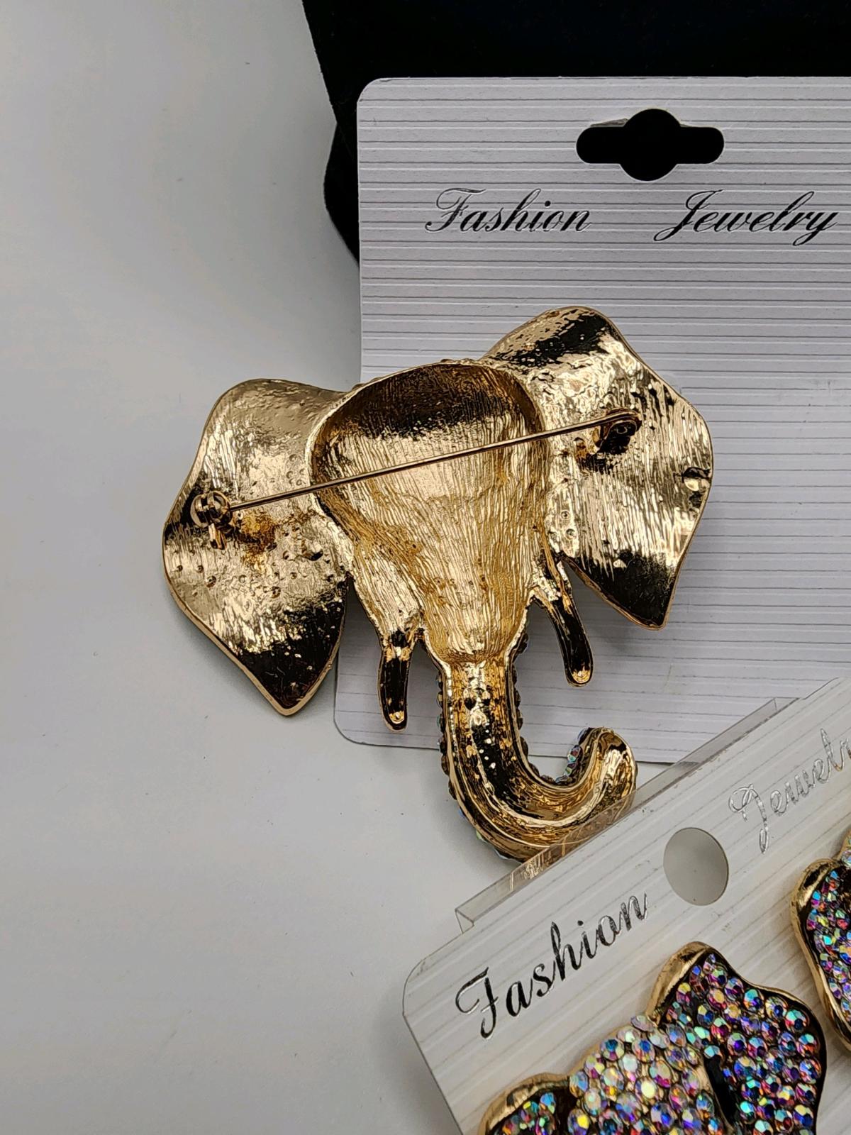Elephant Brooch and Earrings Set - Crowley, Louisiana - FleaMarketBay