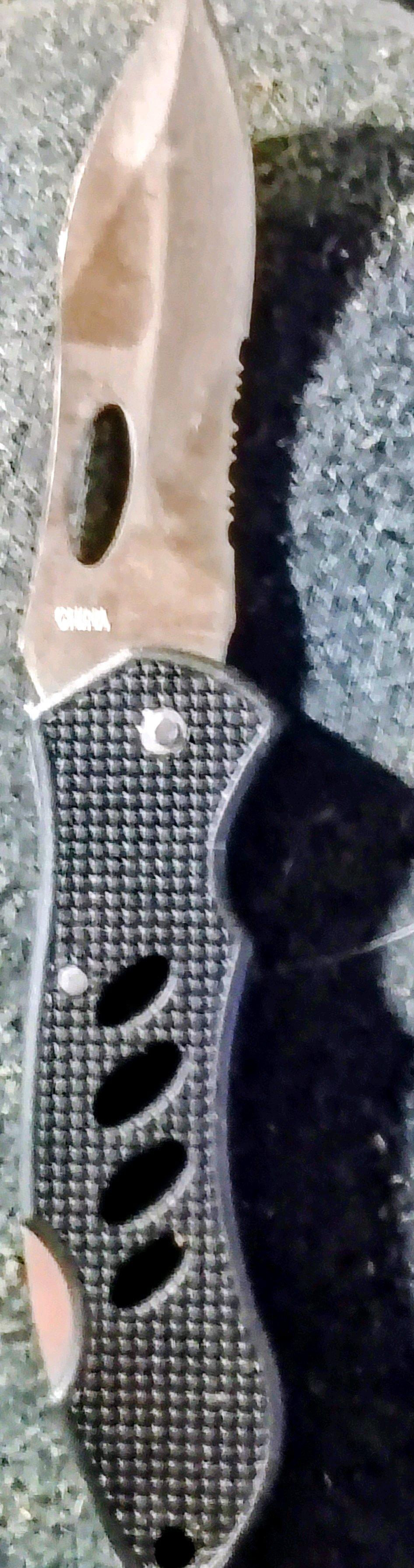 Hunting Knife New in Original Box - Alliance, Ohio - FleaMarketBay