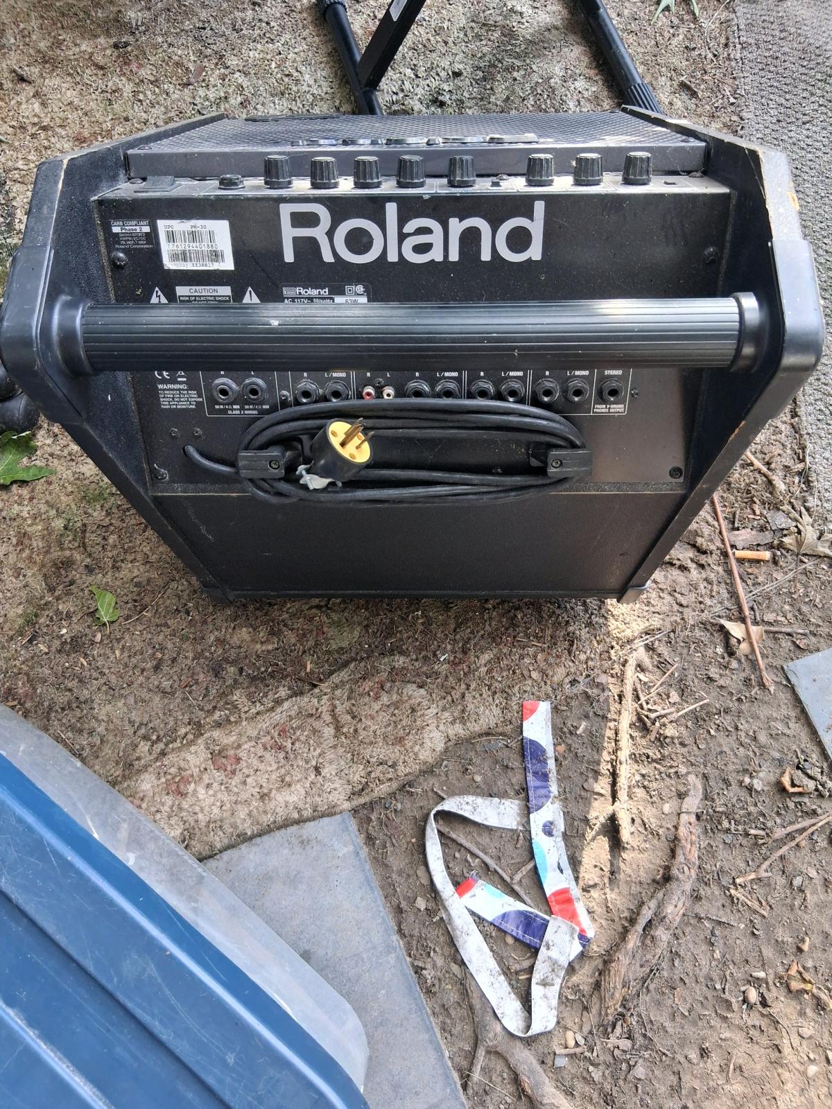 Roland PM30 amp - Trenton, New Jersey - FleaMarketBay