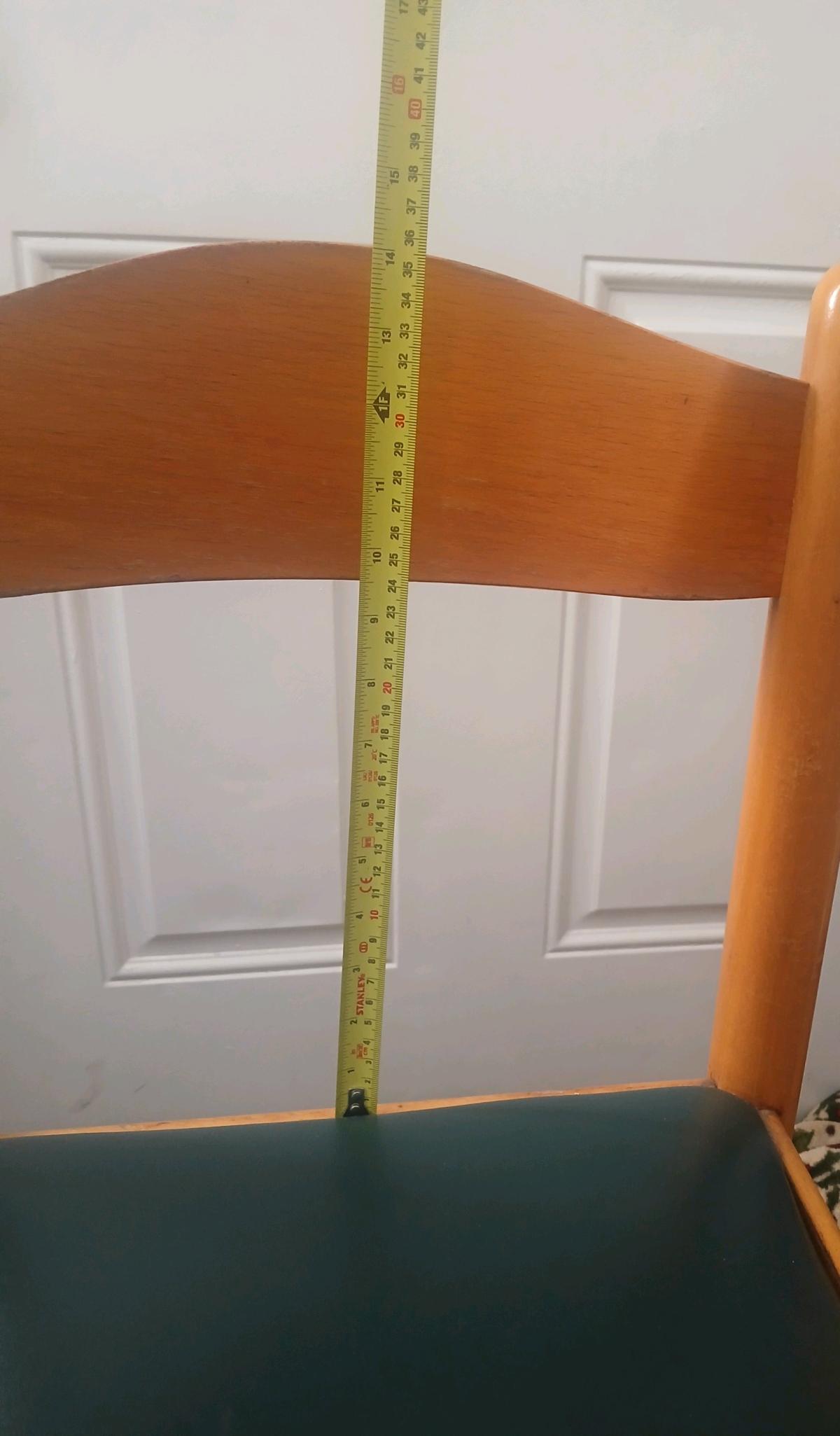 Exact Cash Only and Door Pickup Only  4 Wooden Brown Chairs - Kissimmee, Florida - FleaMarketBay