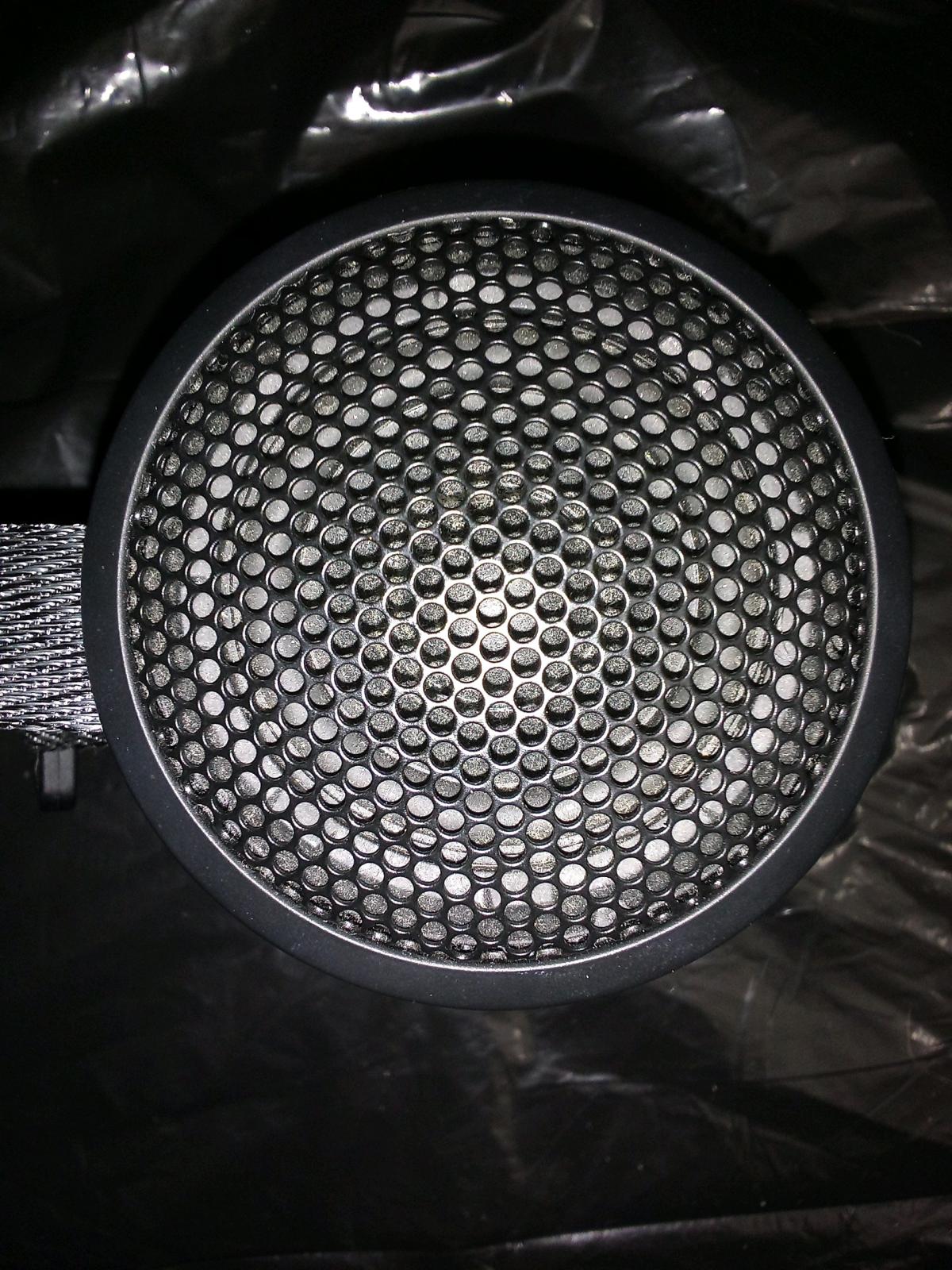 Sony XB100 Compact Bluetooth Speaker with Charging Cable - Columbus, Ohio - FleaMarketBay