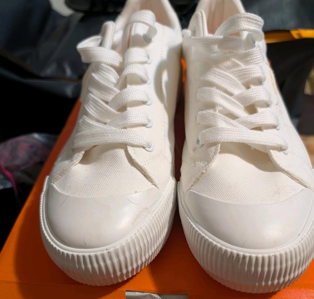 Rocket Dog Cheery Platform Sneakers - Niles, Michigan - FleaMarketBay