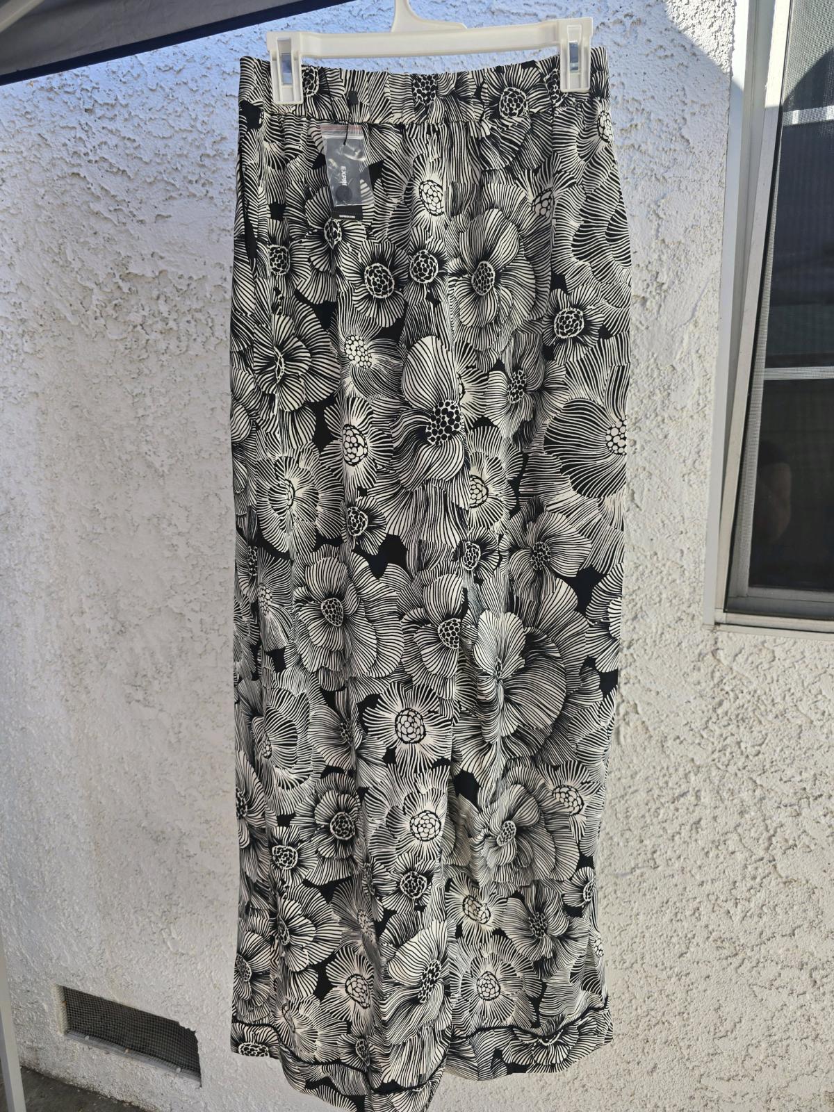pantalon de mujer muy bonito para cualquier ocasion - La Puente, California - FleaMarketBay