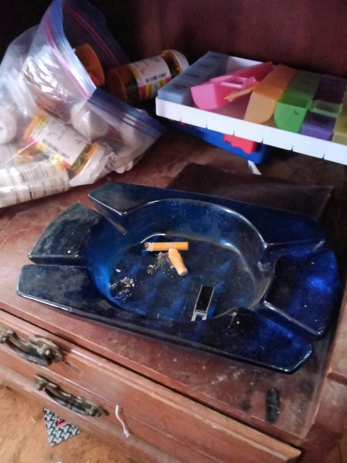 crystal collectables many different colors - Levelland, Texas - FleaMarketBay