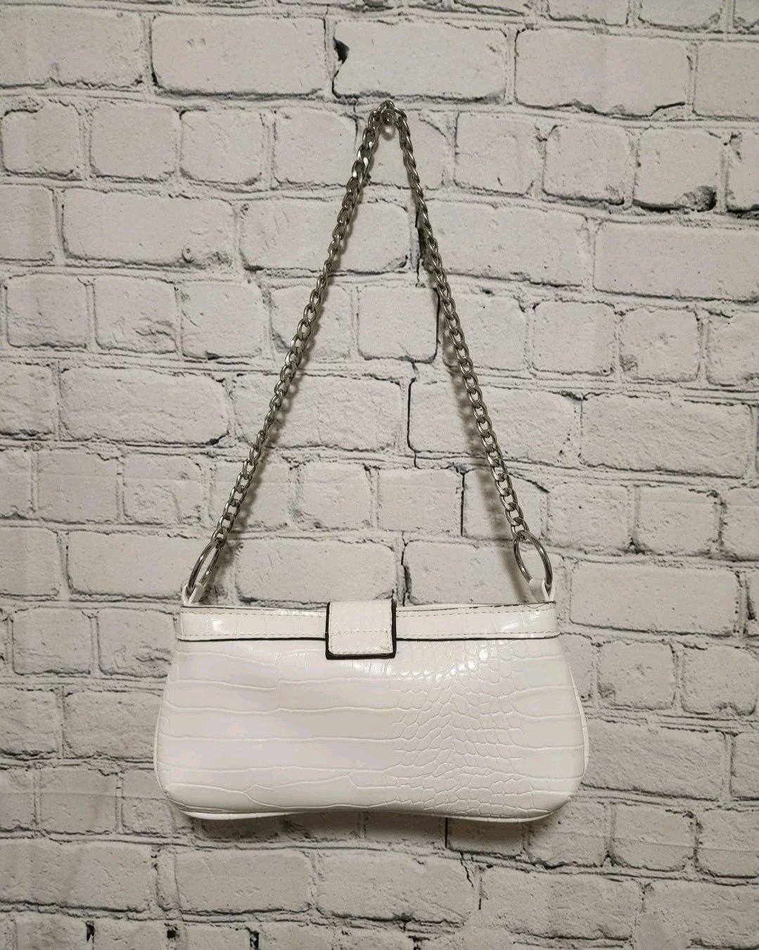 Womens Or Girls Snap Close Handbag - Kansas City, Missouri - FleaMarketBay
