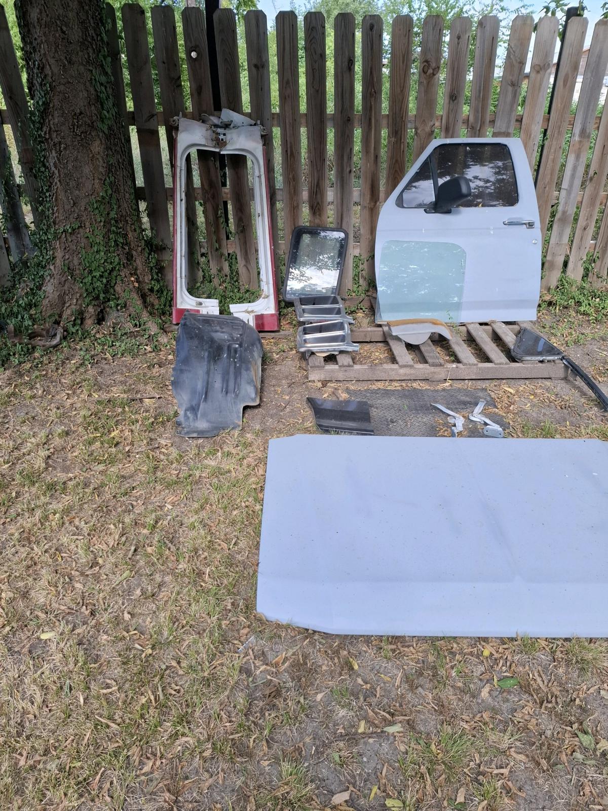 81 to 92 ford f150 parts - Tulsa, Oklahoma - FleaMarketBay