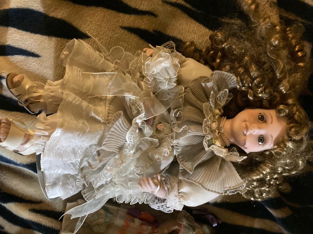 making room to give some lucky family a nice antique dolls - Visalia, California - FleaMarketBay