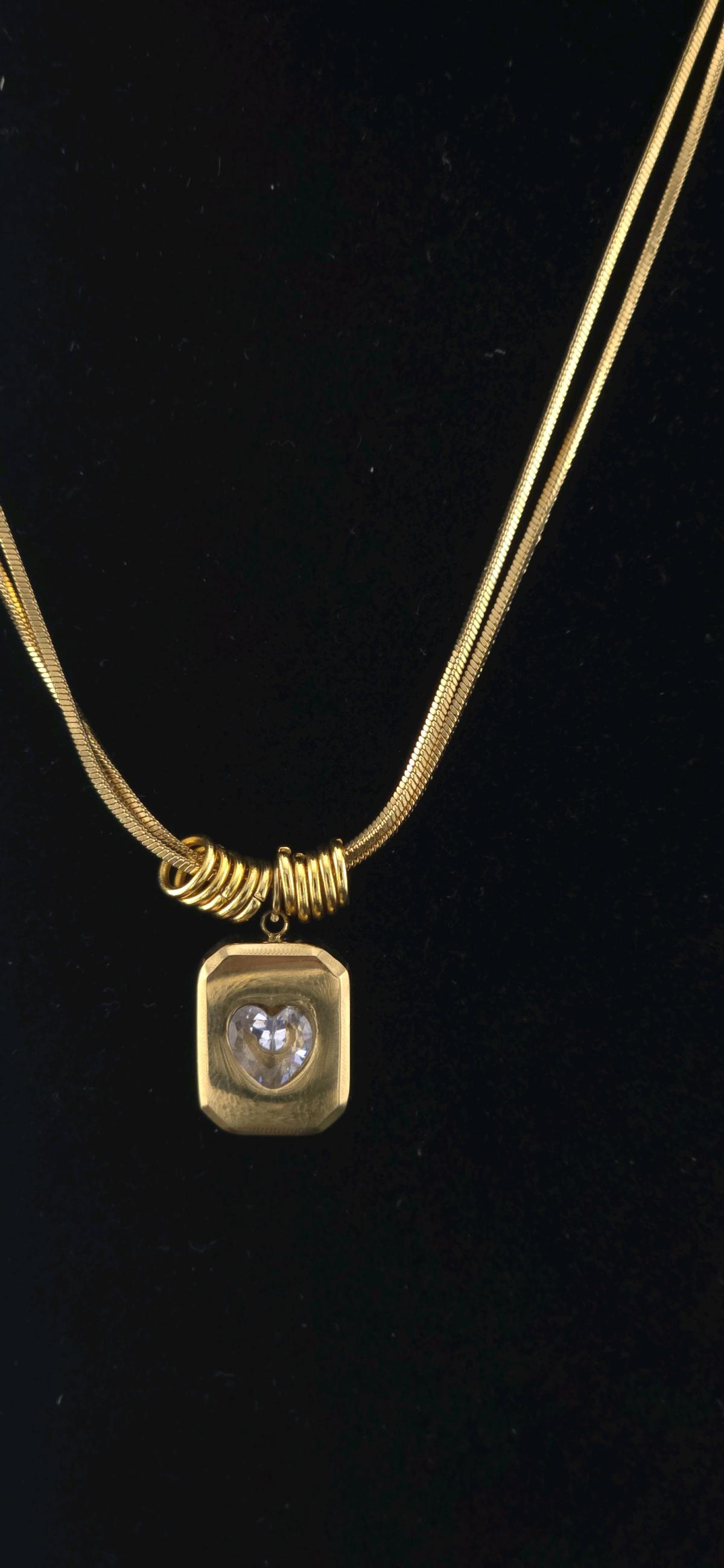 Gold heart necklace with Cz 18 k plated - Saugus, Massachusetts - FleaMarketBay