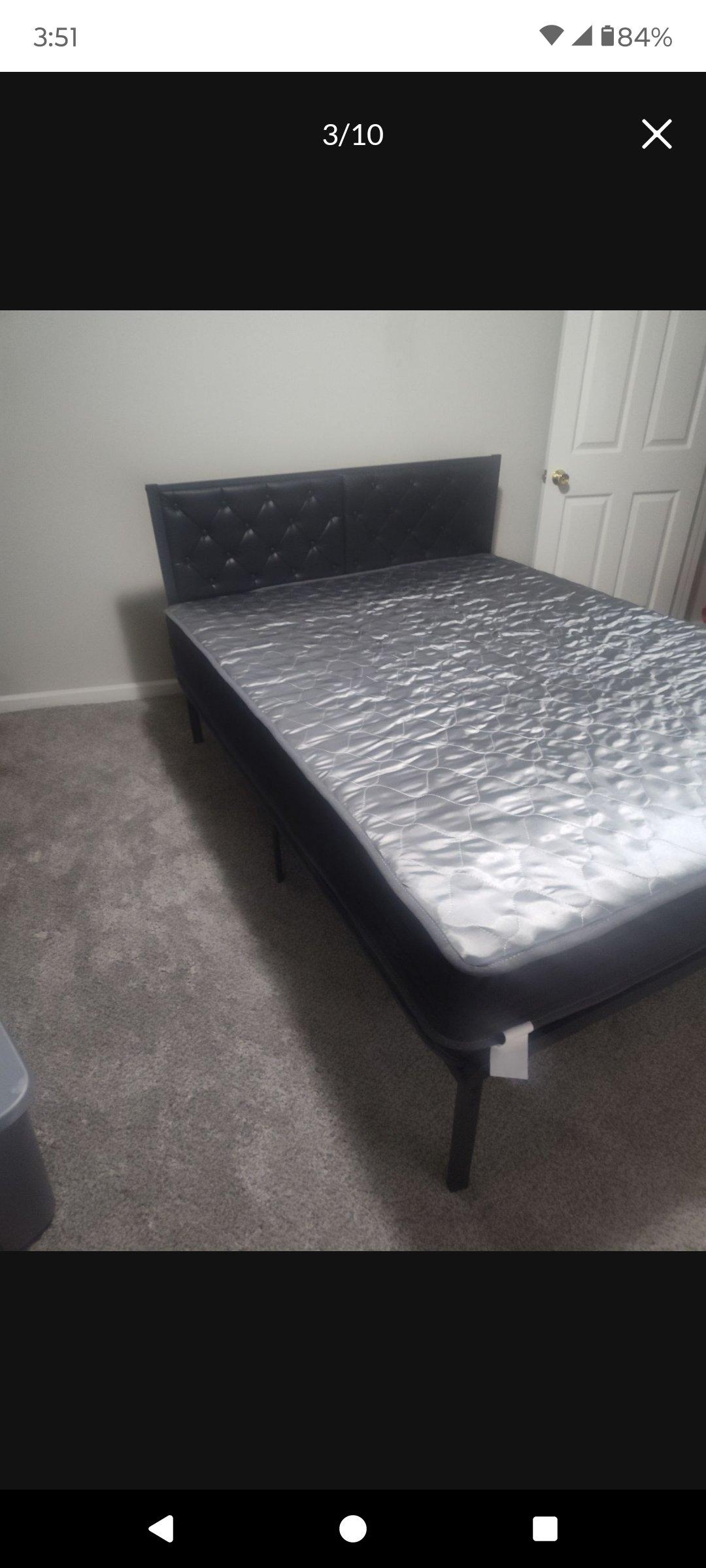 Black Queen Bed with Thick Mattress - Atlanta, Georgia - FleaMarketBay