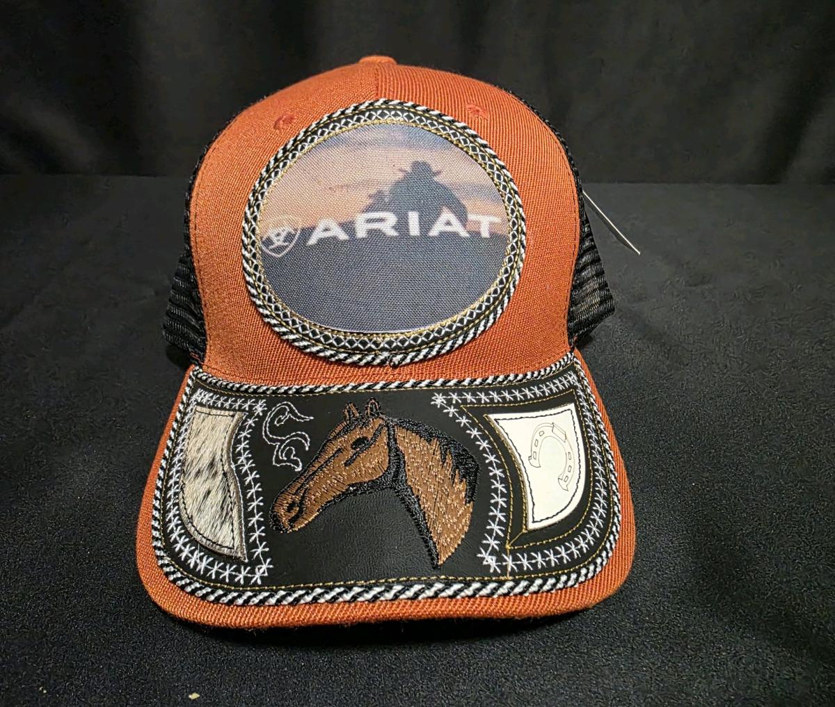 Gorra Vaquera Trucker ariat Bordado Ajustable - Lewisville, Texas - FleaMarketBay