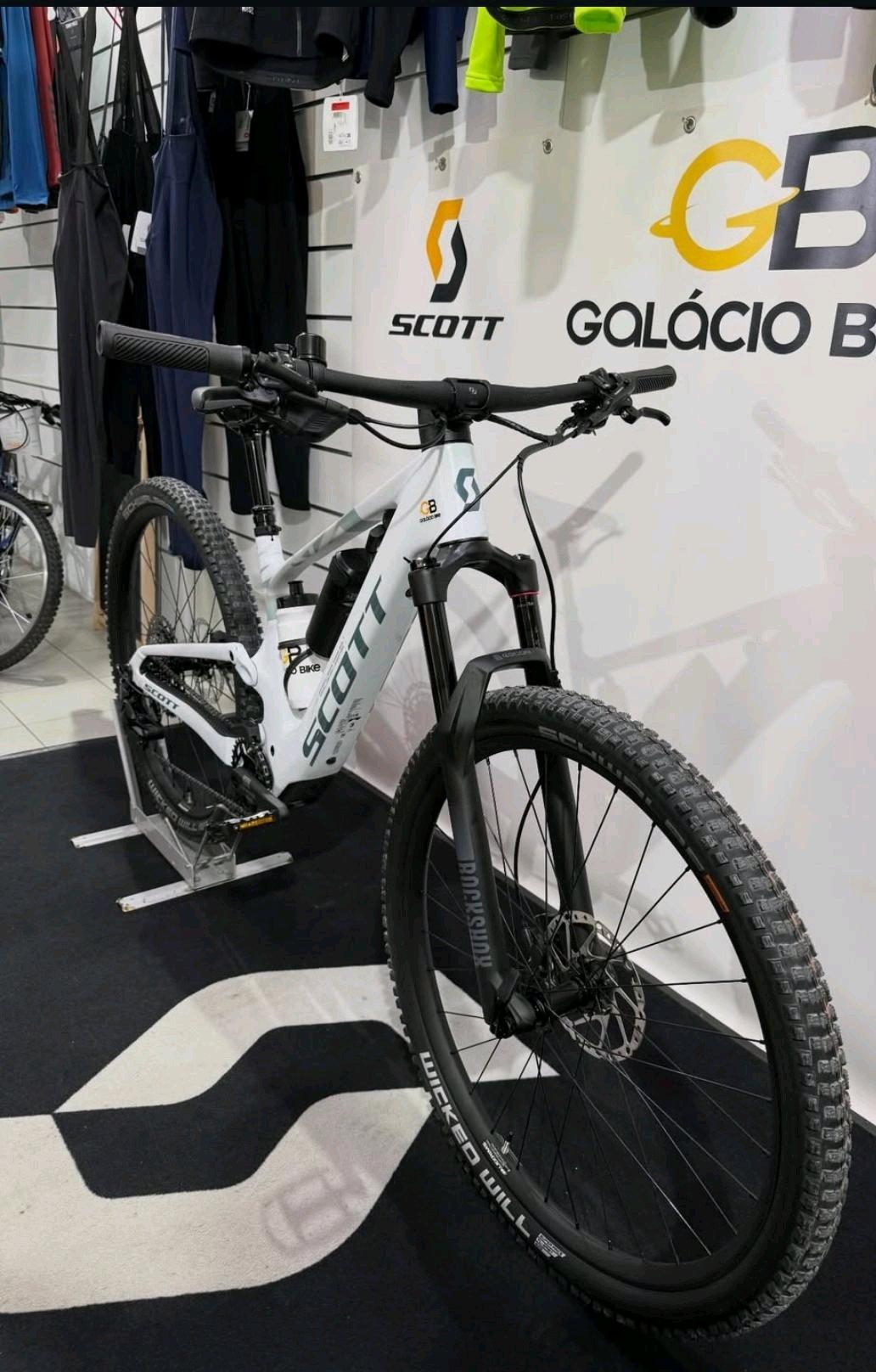 Brand New scott lumen 920 bike - Alicia, Arkansas - FleaMarketBay