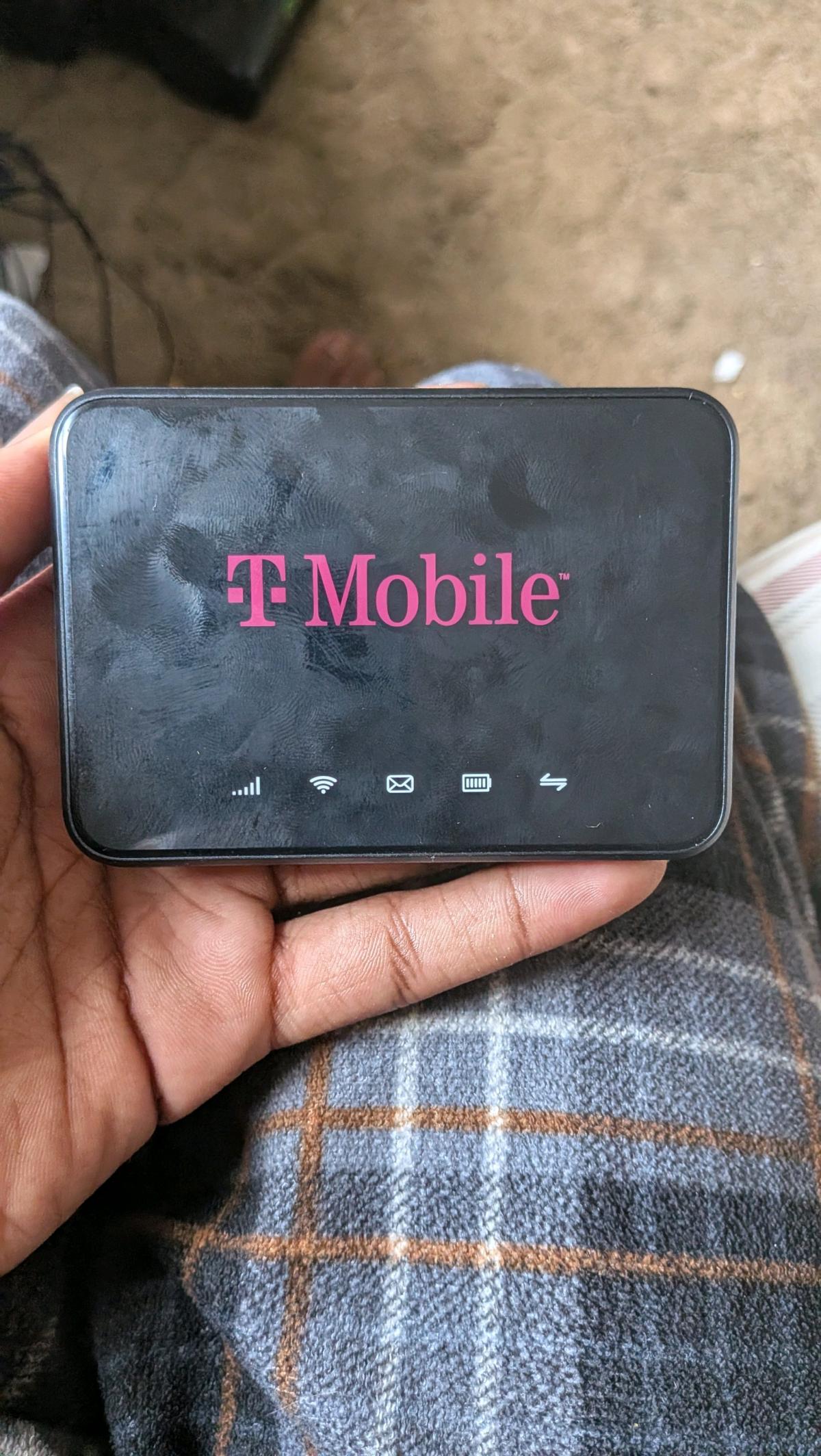 TMobile TMOHS1 4G LTE Portable WiFi Hotspot device - Atlanta, Georgia - FleaMarketBay