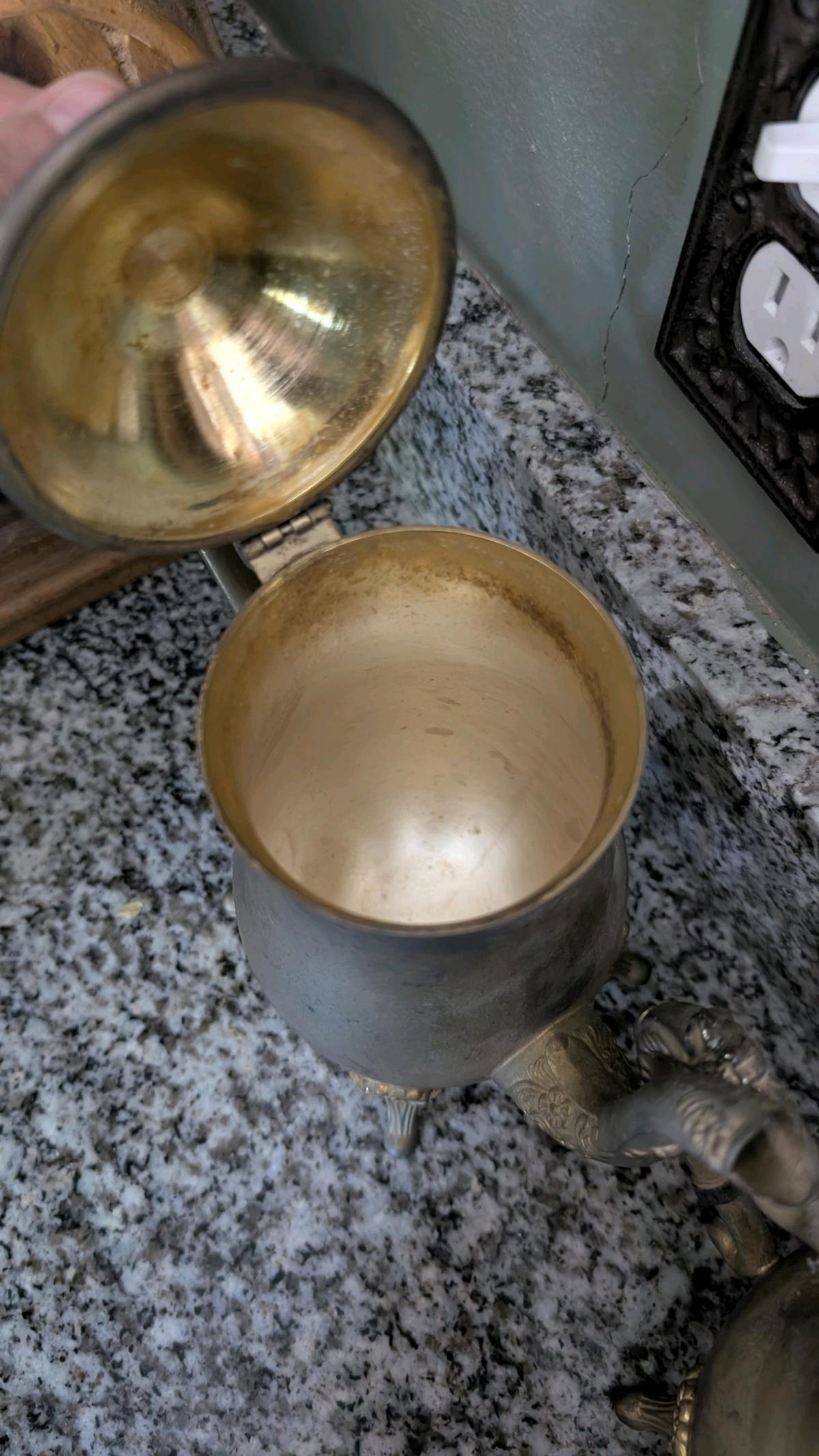 Silver Plated Tea Pots - Indianapolis, Indiana - FleaMarketBay