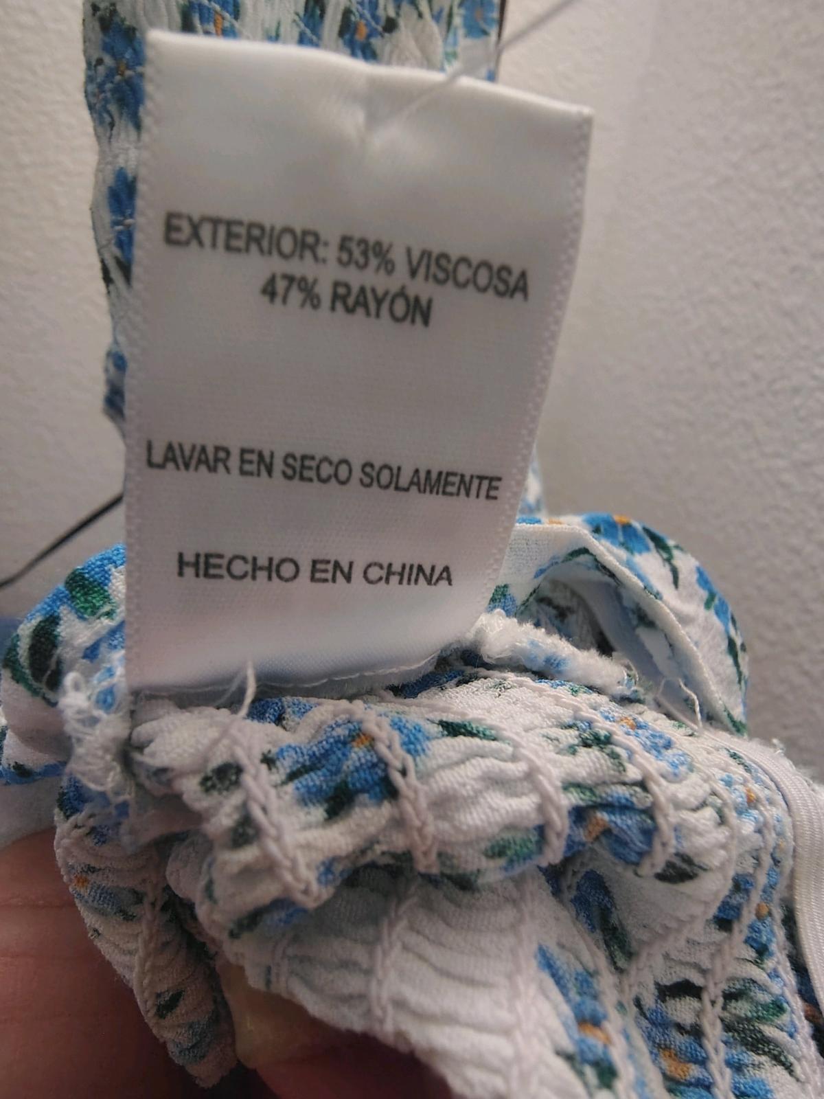 Floral print Summer Dress ties I the front - Rancho Santa Margarita, California - FleaMarketBay