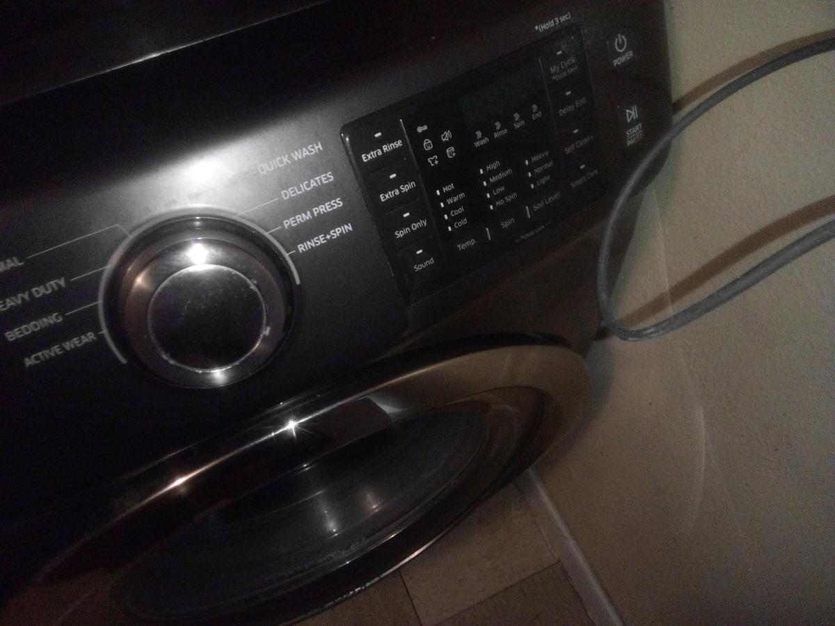 Washerdryer Dryer only selling - Abilene, Texas - FleaMarketBay