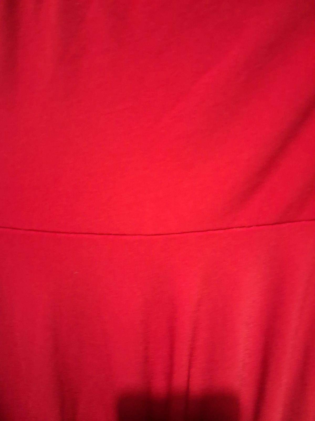 Topia Womens Red Skirt Large - Cordele, Georgia - FleaMarketBay