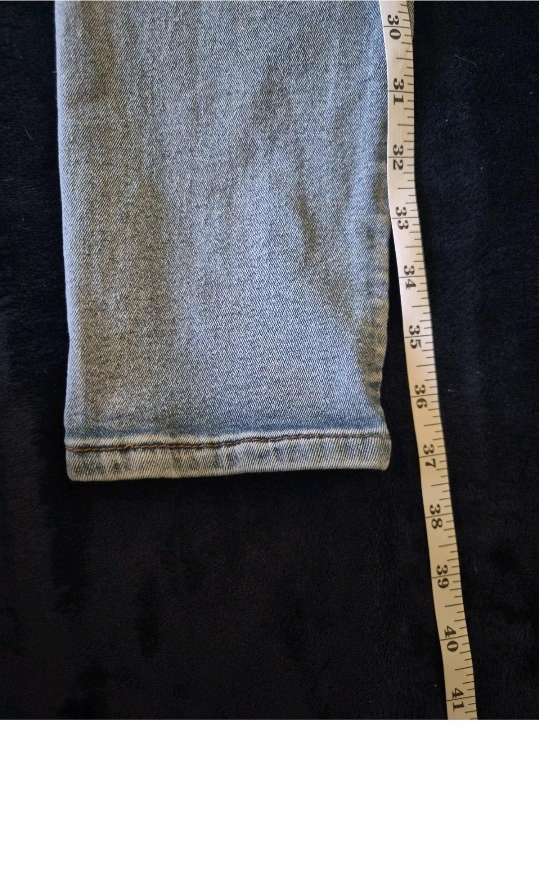 womens Light blue cargo skinny jeans - Hawthorne, California - FleaMarketBay
