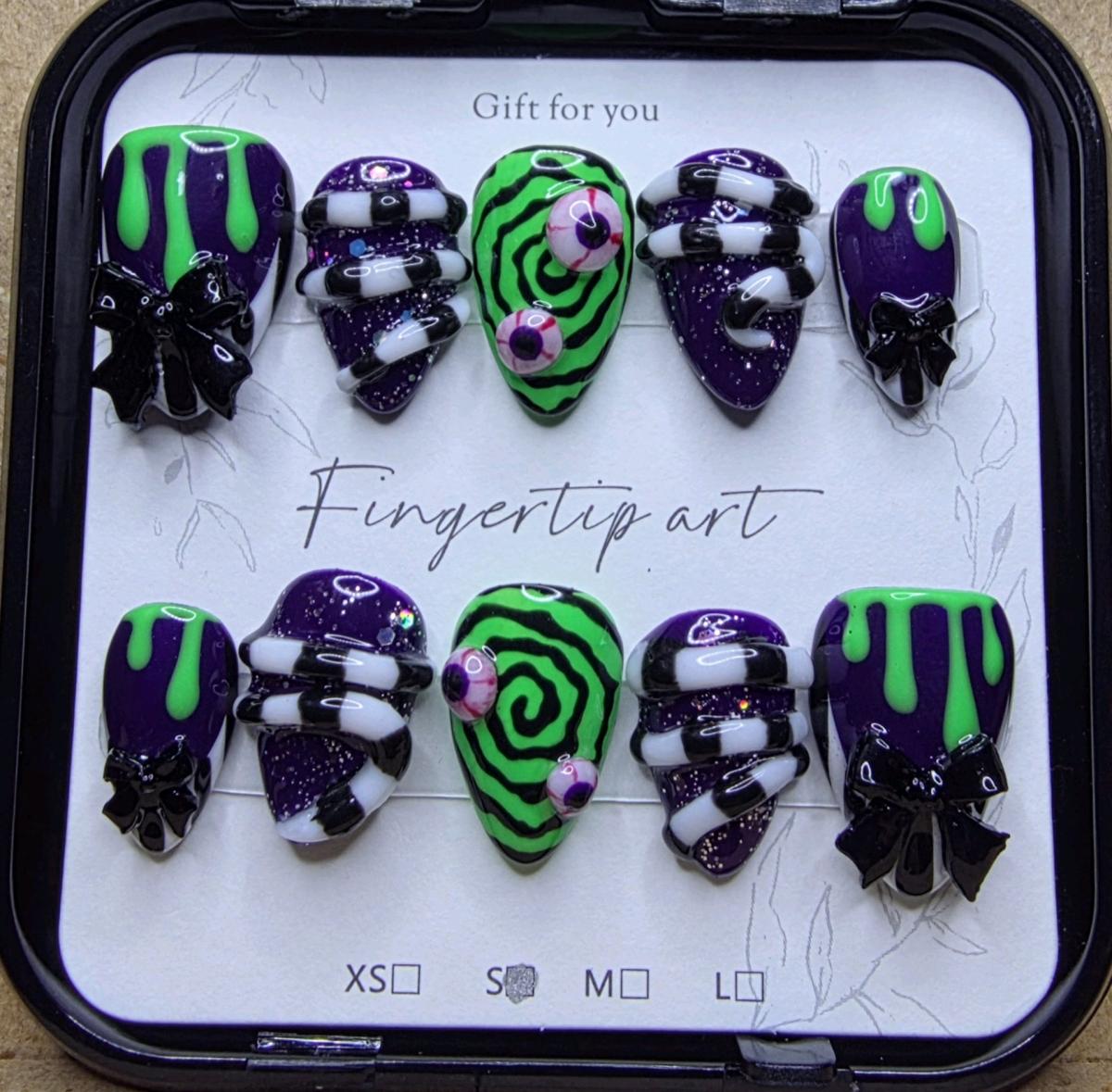 Handmade 3d Beetlejuice Press on Nails Sized Small - Huntsville, Texas - FleaMarketBay