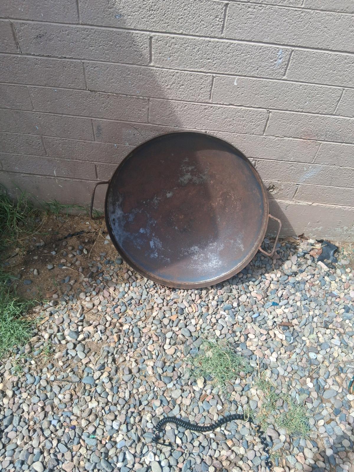 used 24 inch cooking descada  wok - Phoenix, Arizona - FleaMarketBay