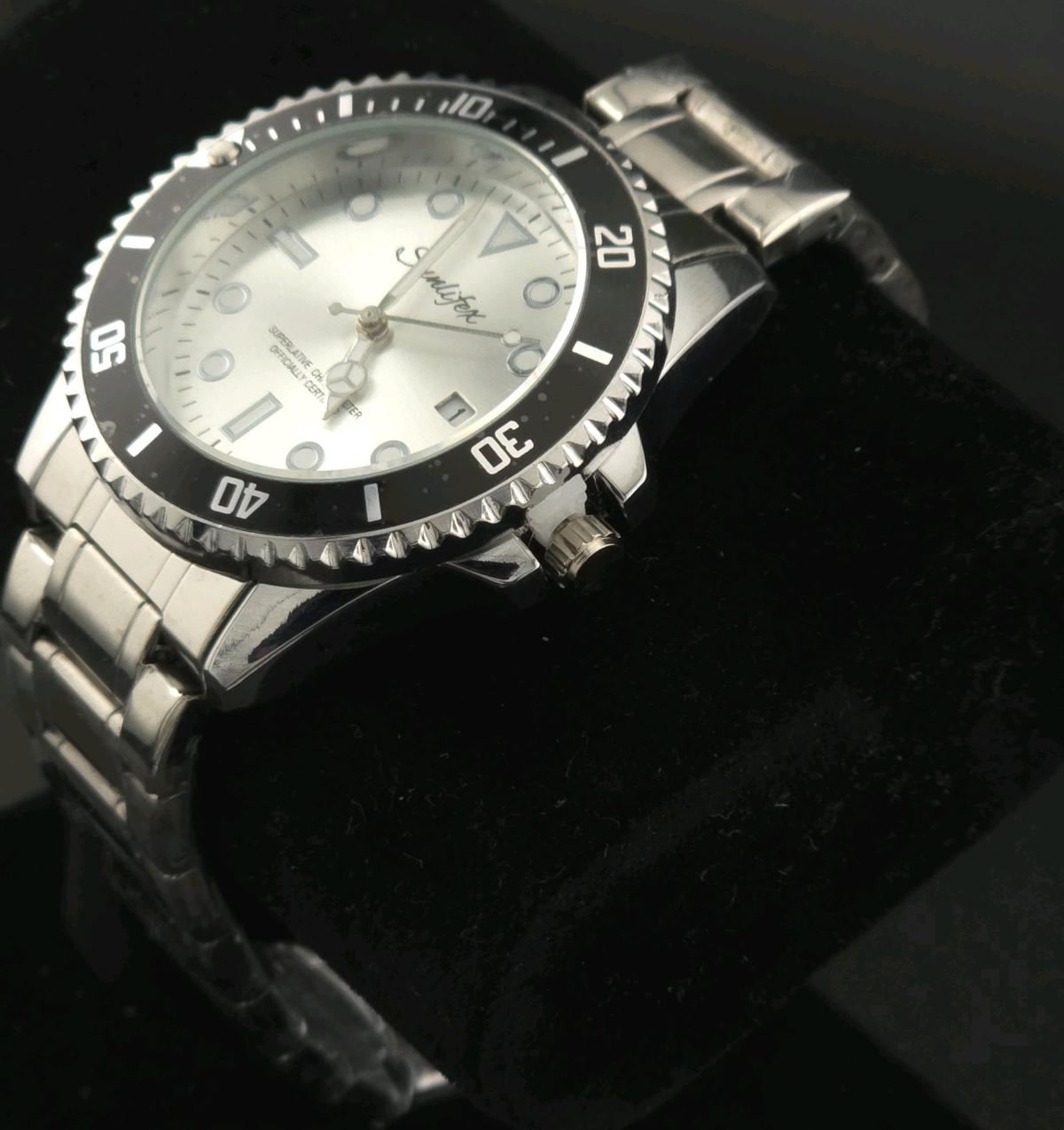 watch stainless steel silver n black for men - Saugus, Massachusetts - FleaMarketBay