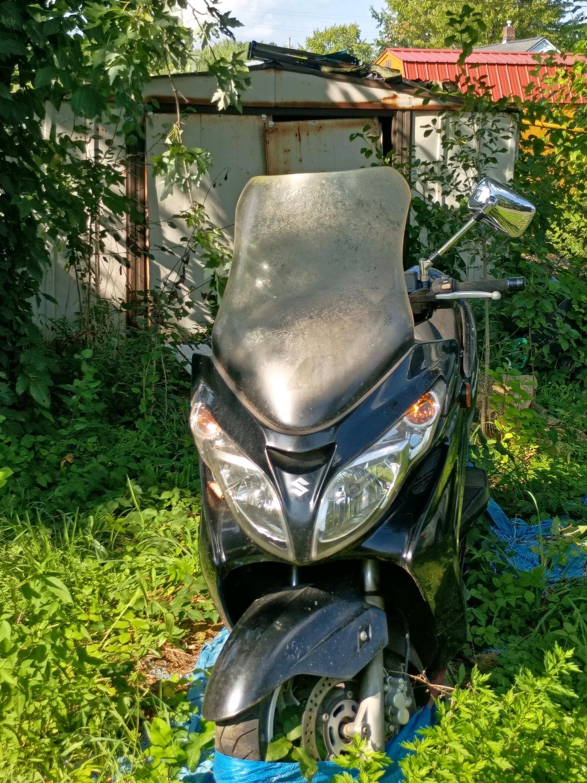 Suzuki Scooter Never Driven - Alliance, Ohio - FleaMarketBay