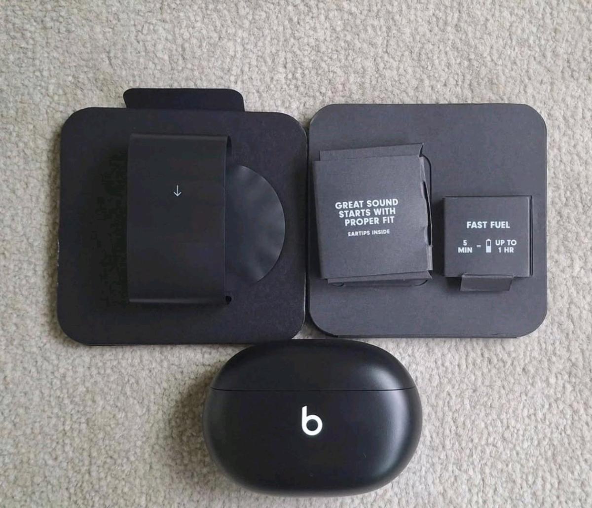 beats studio buds - Kingston, Pennsylvania - FleaMarketBay