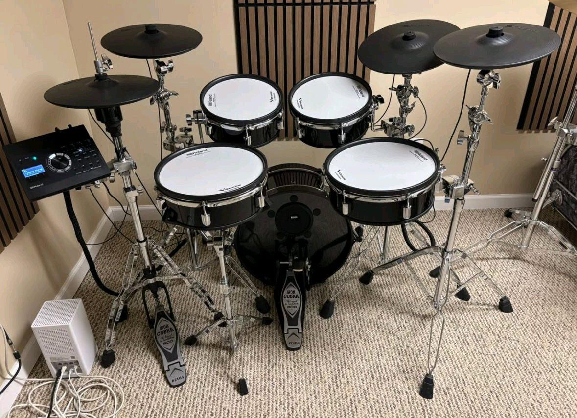 Drum Set  Pearl Masters Maple Complete kit - Addieville, Illinois - FleaMarketBay