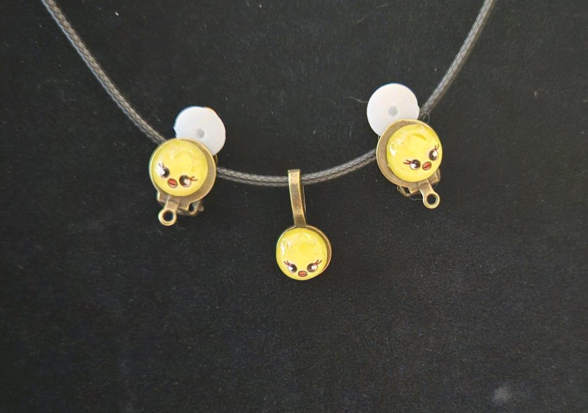 Handmade Stray Kids Felix Clip on Earrings and Necklace - Huntsville, Texas - FleaMarketBay