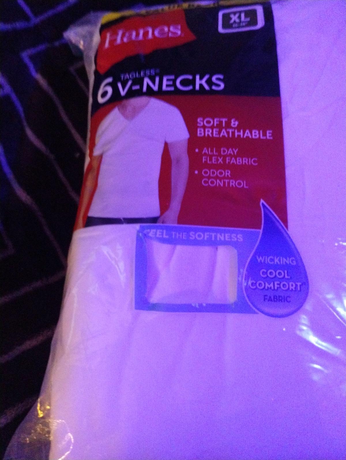 HANES VNECK TSHIRTS - Damascus, Oregon - FleaMarketBay