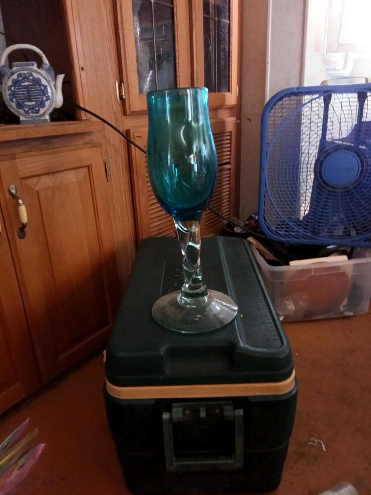 crystal collectables many different colors - Levelland, Texas - FleaMarketBay
