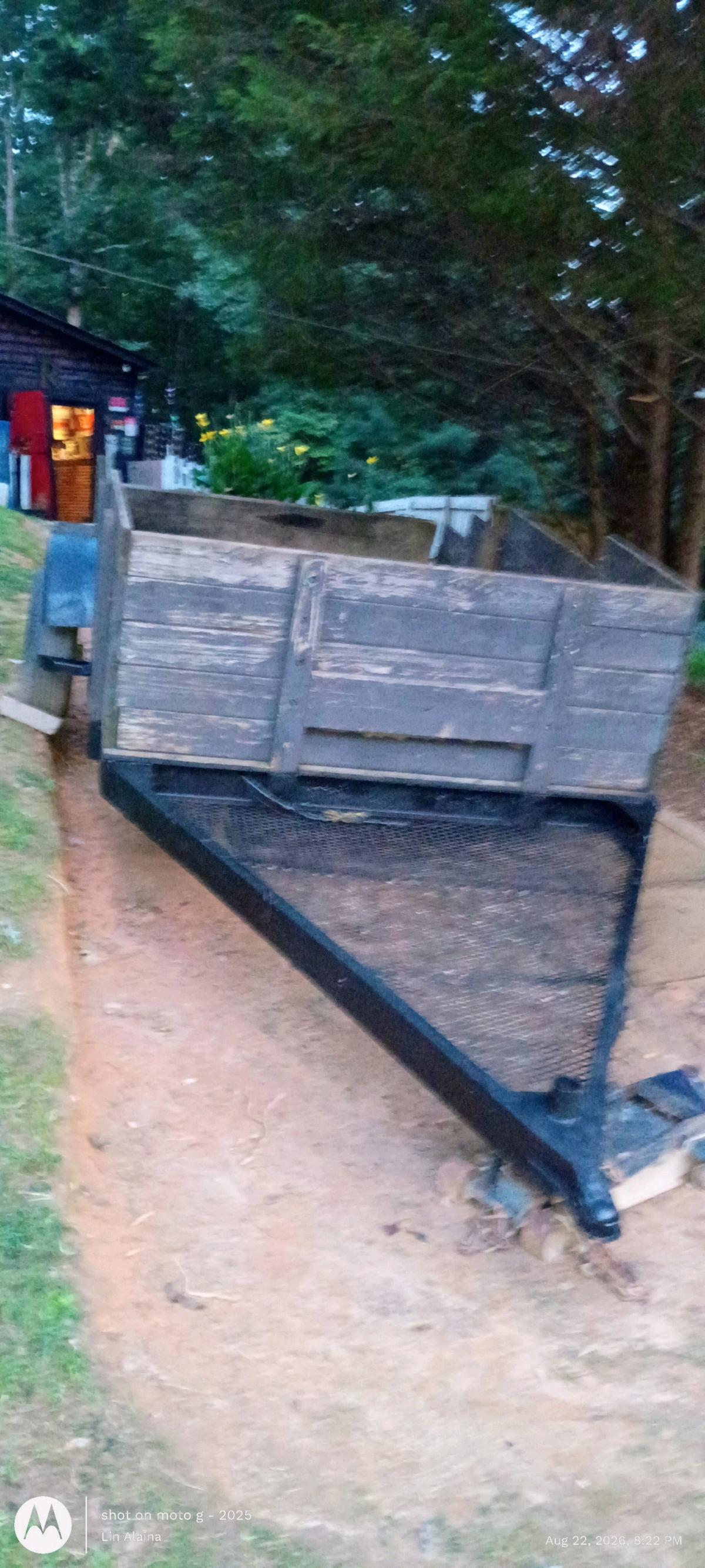 Single Axle Utility Trailer with Removable Sides - Dallas, Georgia - FleaMarketBay