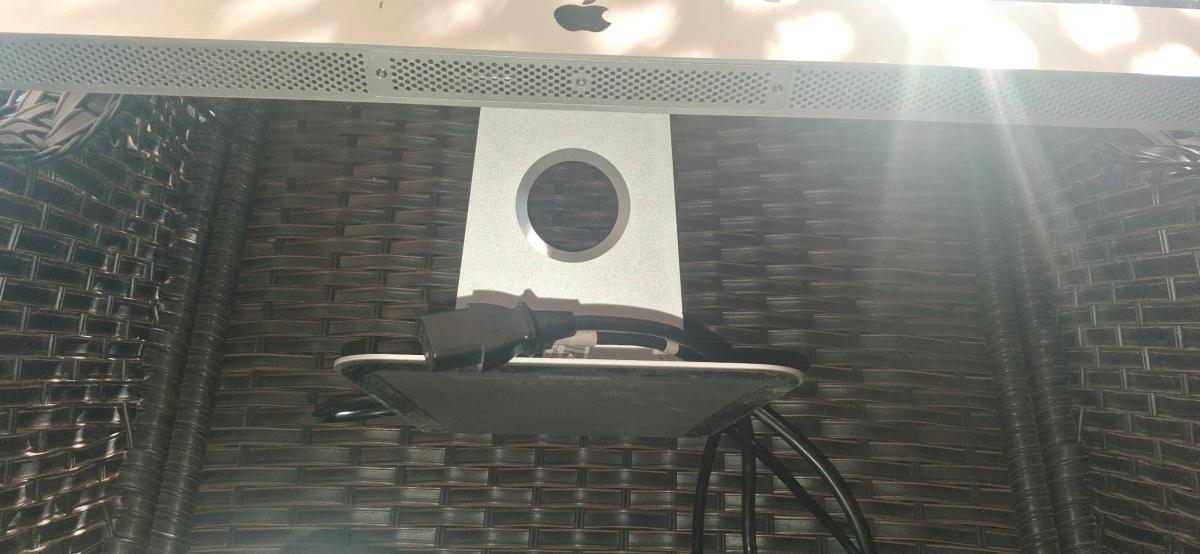 Apple iMac 27 inch i5 - Surprise, Arizona - FleaMarketBay