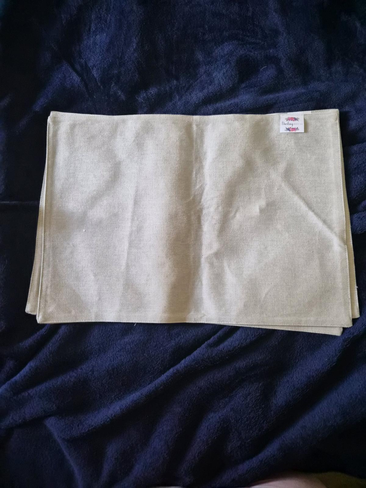 4 piece Rabbit table mats - Hawthorne, California - FleaMarketBay