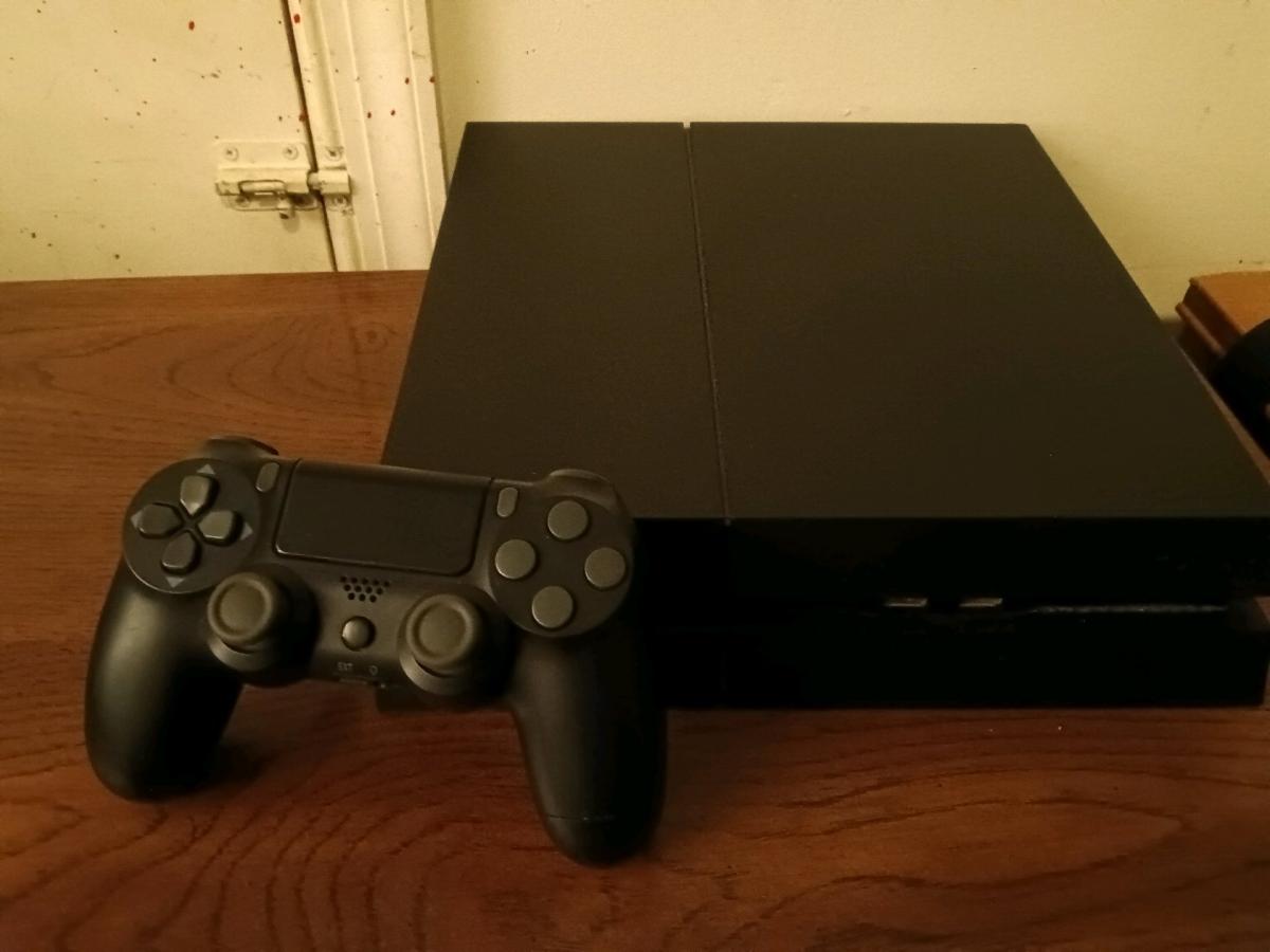 PlayStation 4 Console and Controller - Sandstone, West Virginia - FleaMarketBay