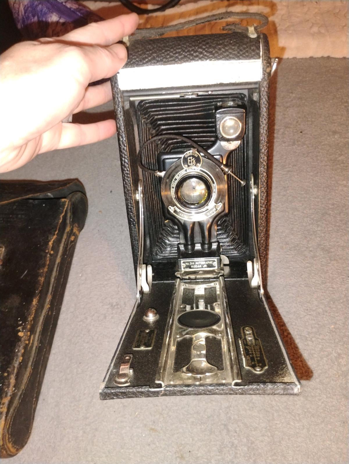 Vintage Kodak No 3A Autographic Kodak Jr Folding Camera - Muscle Shoals, Alabama - FleaMarketBay