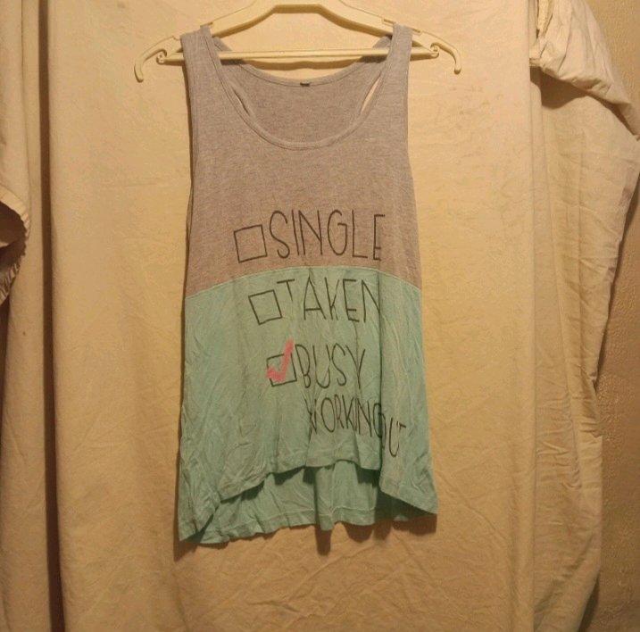 tank top - Ogden, Utah - FleaMarketBay