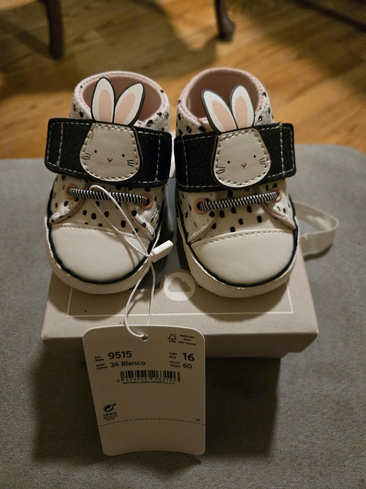 Mayoral newborn shoes - Franklin, Tennessee - FleaMarketBay